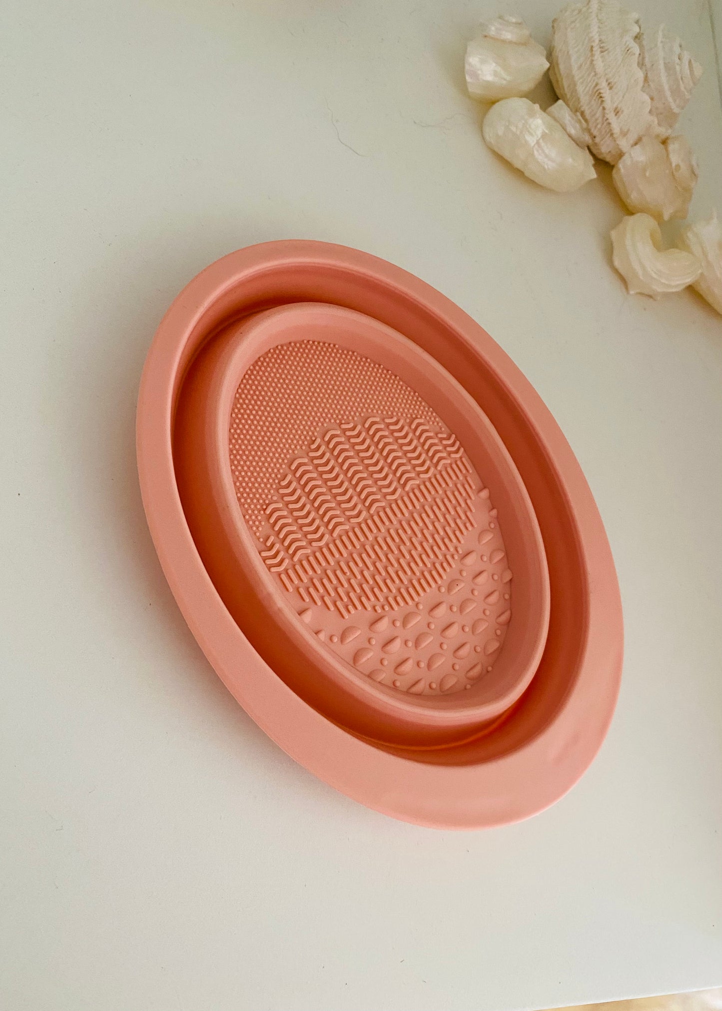 Make Up Brush Cleaning Tray